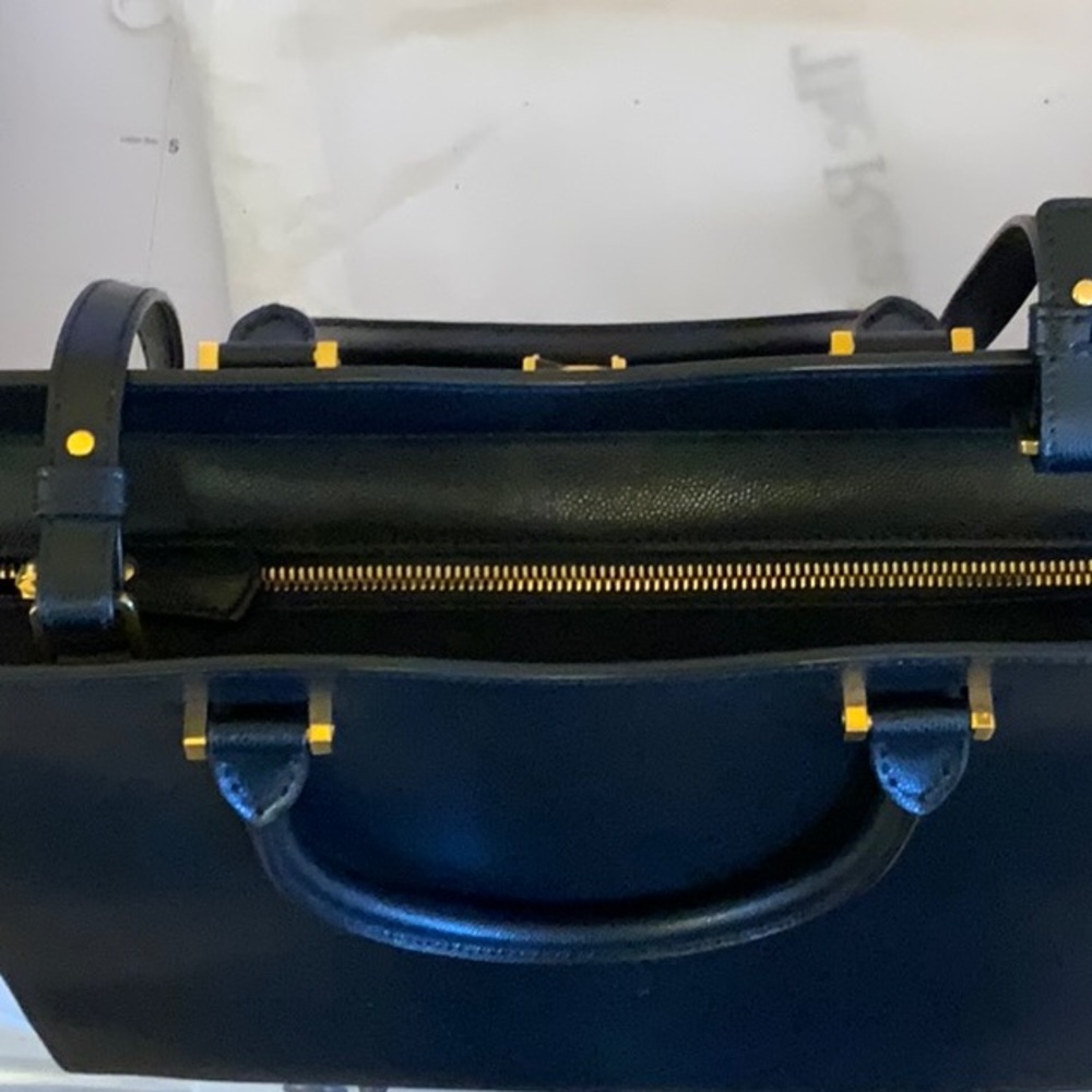 YSL Uptown Tote With Envelope - Black Leather - Picture 4 of 7